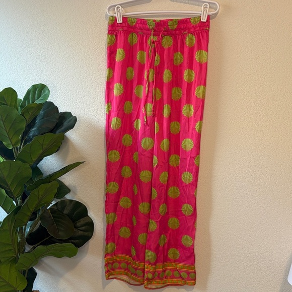 Early Night Pj Set in Sleepy Shells XS
SHOW ME YOUR MUMU - Picture 5 of 6